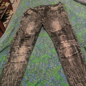 Men's black skinny fit jeans